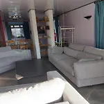 Spacious Farmhouse, * リブラモン