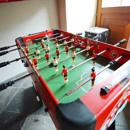 펜션 Spacious Farmhouse,