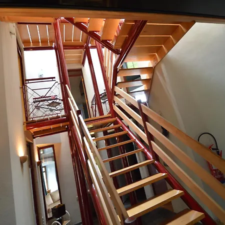 Spacious Farmhouse, 리브라몽